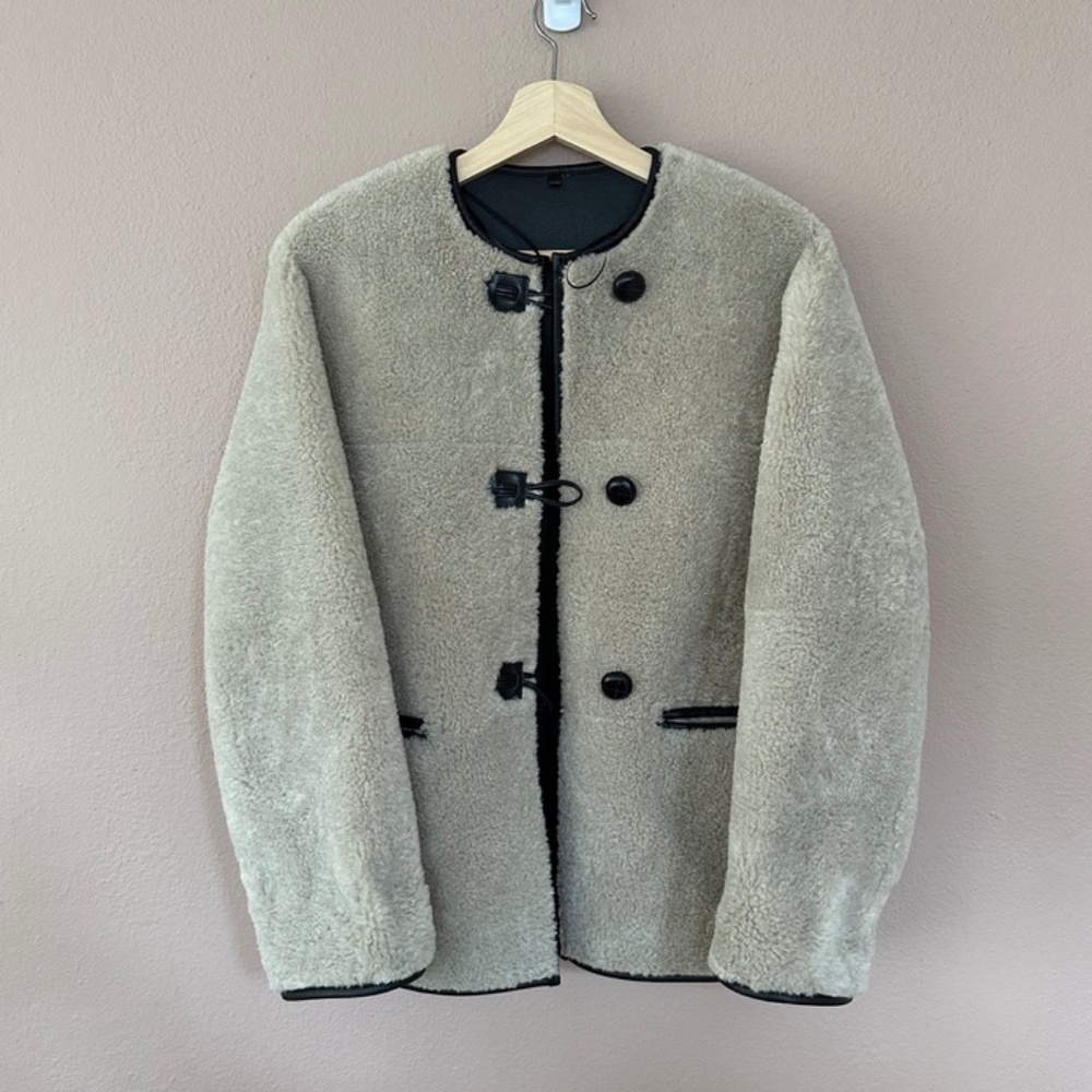 Mango Fur-effect coat with appliqués | SIZE: XXS